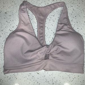 VS Sport Twist Front Sports Bra